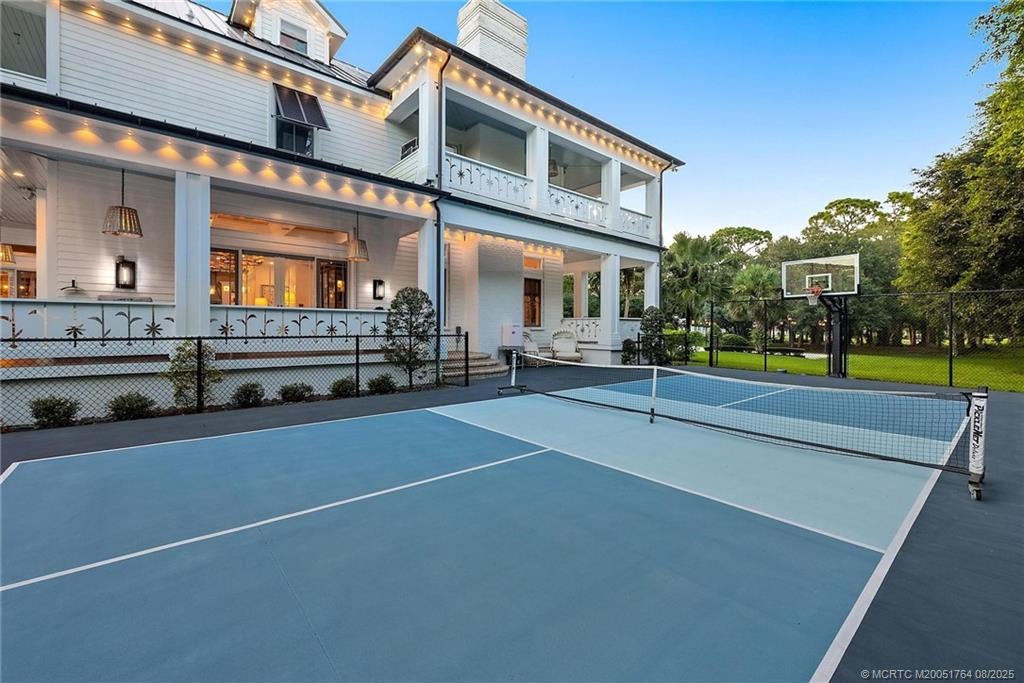 Palm City, Florida, 34990, United States, 5 Bedrooms Bedrooms, ,6 BathroomsBathrooms,Residential,Active,1914928