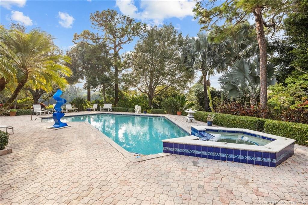 Palm City, Florida, 34990, United States, 3 Bedrooms Bedrooms, ,4 BathroomsBathrooms,Residential,Active,2010174