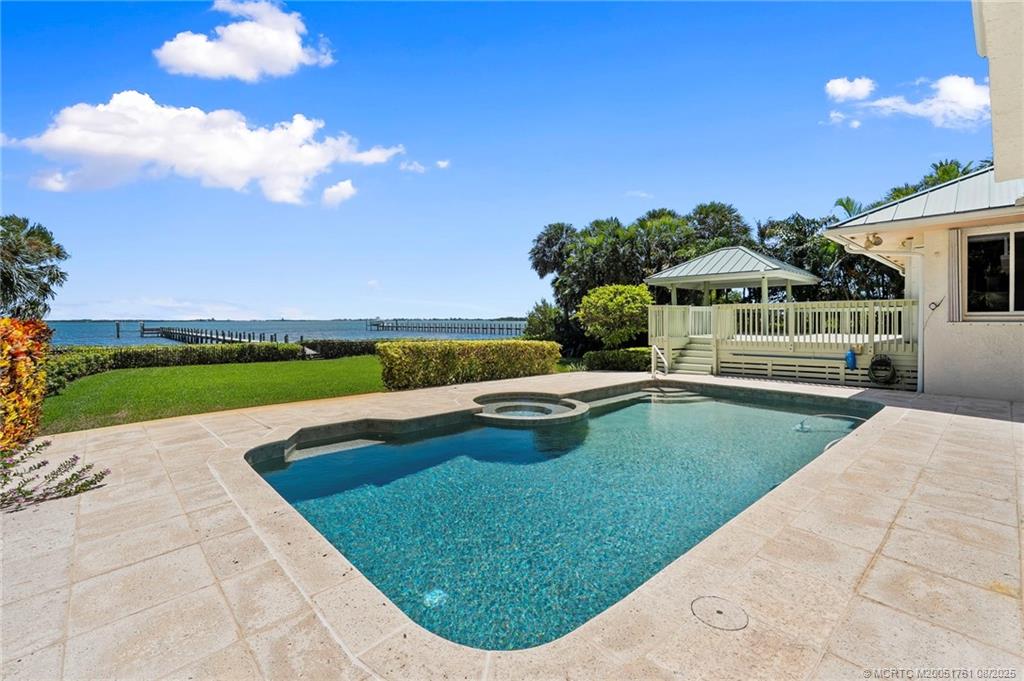 Stuart, Florida, 34996, United States, 5 Bedrooms Bedrooms, ,4 BathroomsBathrooms,Residential,Active,1914638