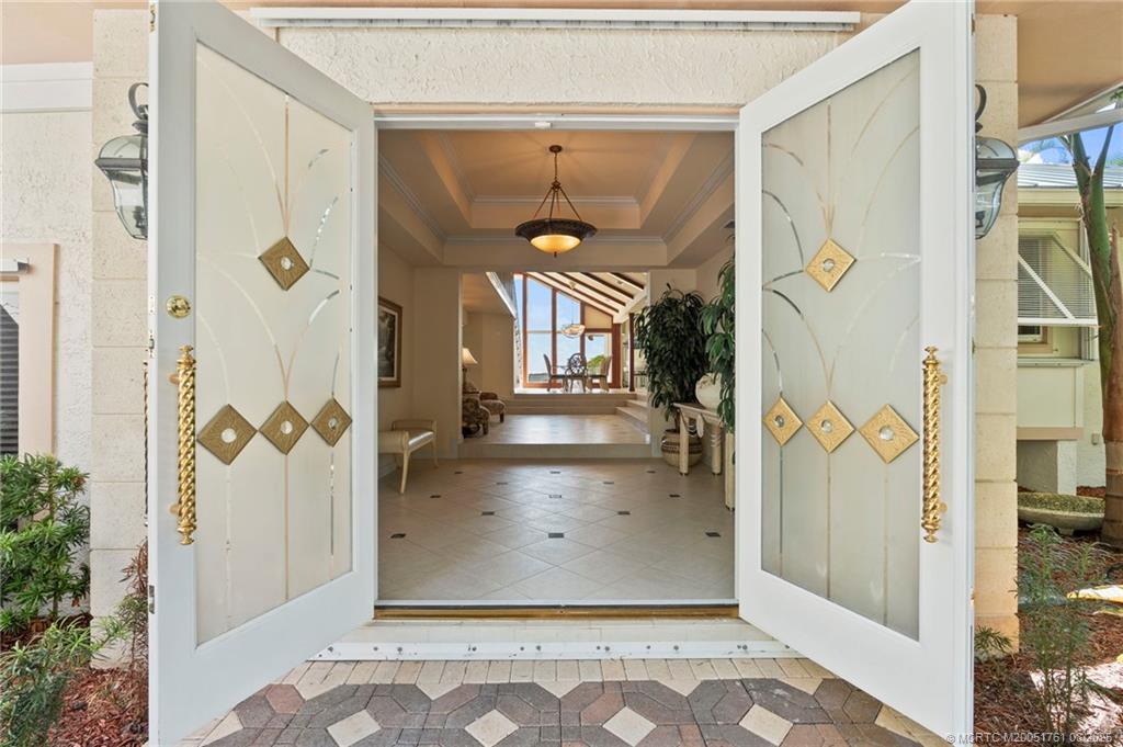 Stuart, Florida, 34996, United States, 5 Bedrooms Bedrooms, ,4 BathroomsBathrooms,Residential,Active,1914638