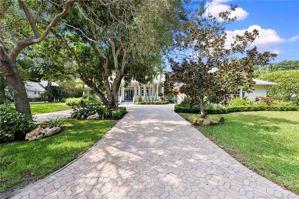 Stuart, Florida, 34996, United States, 4 Bedrooms Bedrooms, ,3 BathroomsBathrooms,Residential,Active,1953252