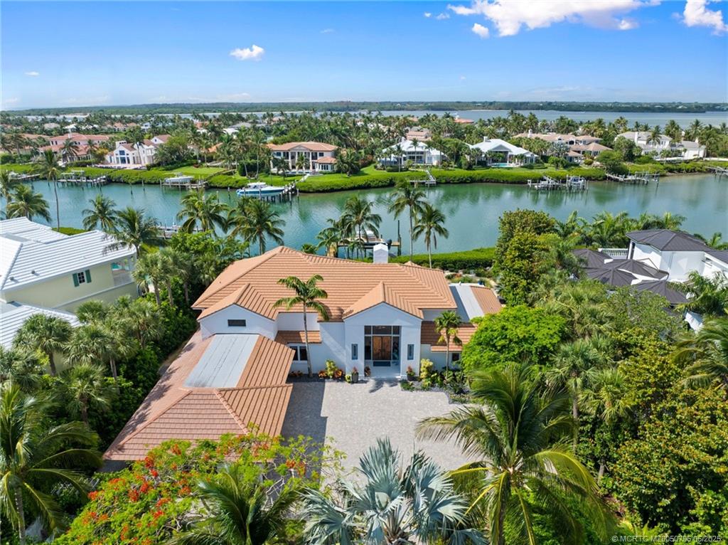 Stuart, Florida, 34996, United States, 4 Bedrooms Bedrooms, ,6 BathroomsBathrooms,Residential,Active,1829889