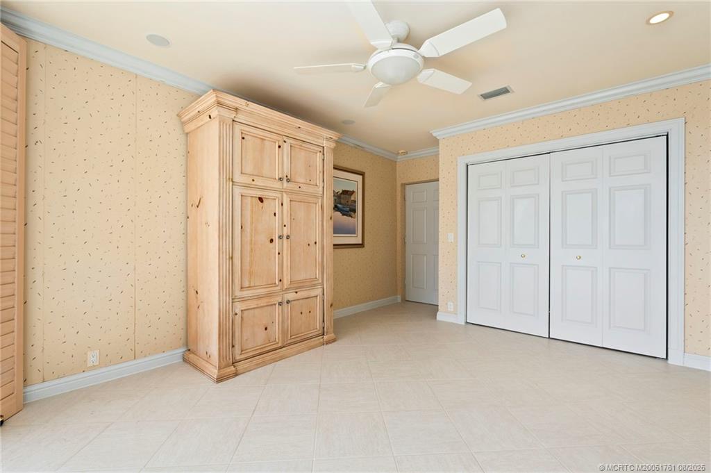 Stuart, Florida, 34996, United States, 5 Bedrooms Bedrooms, ,4 BathroomsBathrooms,Residential,Active,1914638