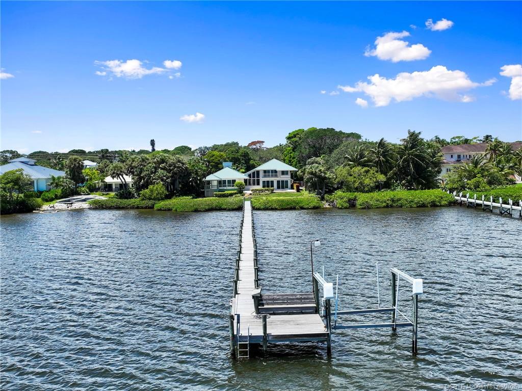 Stuart, Florida, 34996, United States, 5 Bedrooms Bedrooms, ,4 BathroomsBathrooms,Residential,Active,1914638