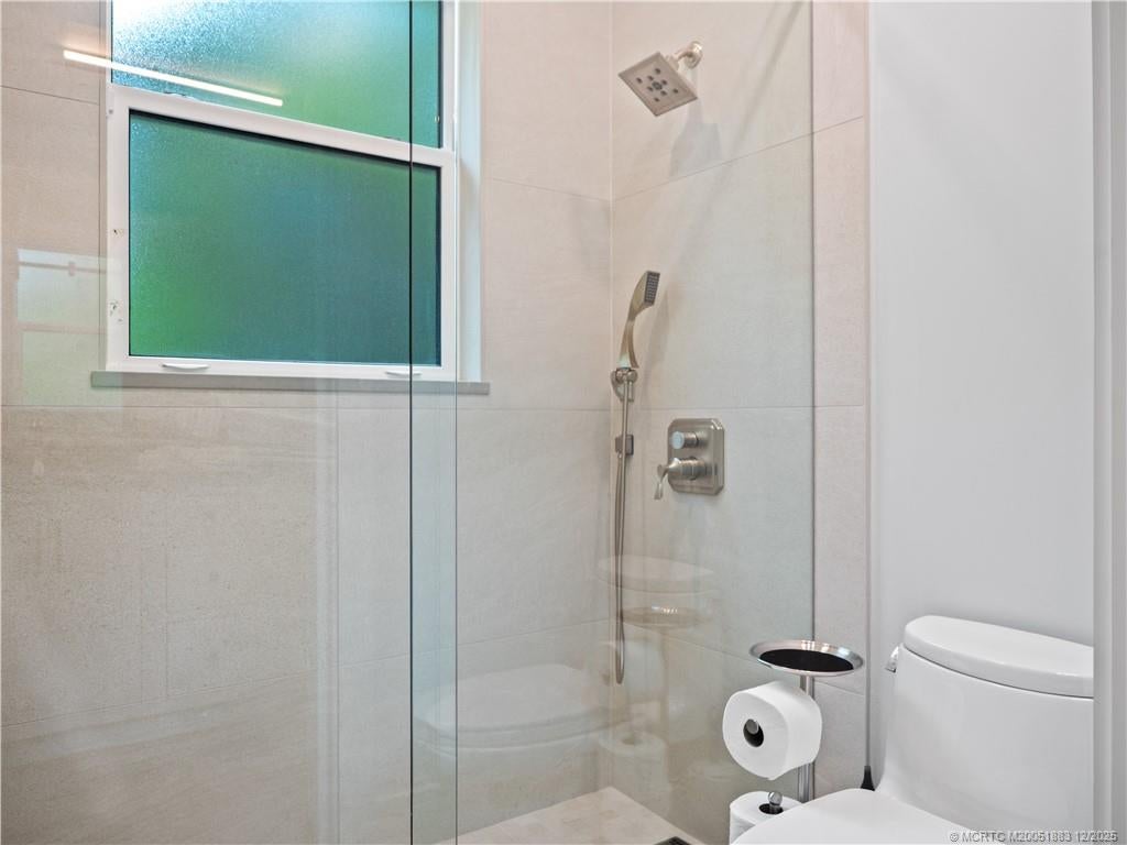 Hobe Sound, Florida, 33455, United States, 4 Bedrooms Bedrooms, ,4 BathroomsBathrooms,Residential,Active,1933731