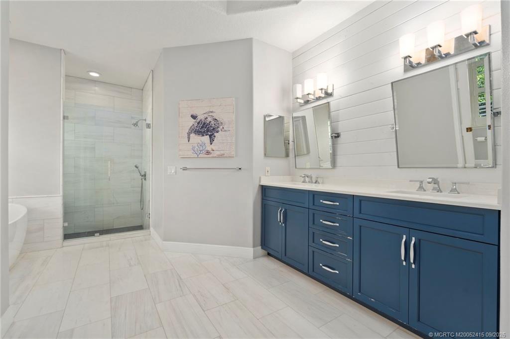 Stuart, Florida, 34996, United States, 4 Bedrooms Bedrooms, ,3 BathroomsBathrooms,Residential,Active,1953252