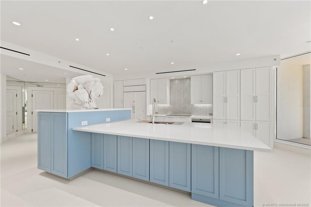 Stuart, Florida, 34996, United States, ,3 BathroomsBathrooms,Residential,Active,1806933