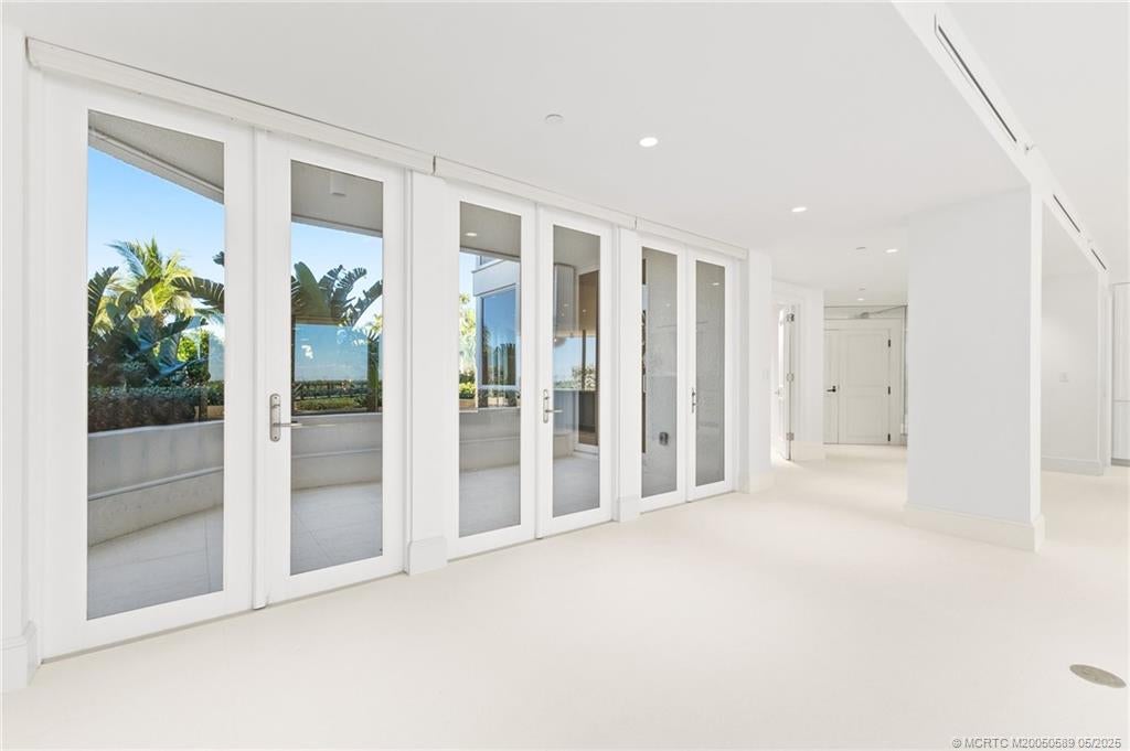 Stuart, Florida, 34996, United States, ,3 BathroomsBathrooms,Residential,Active,1806933