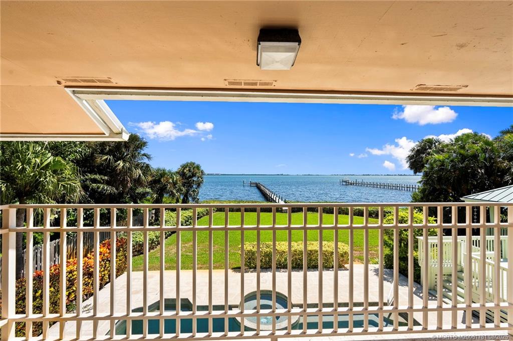Stuart, Florida, 34996, United States, 5 Bedrooms Bedrooms, ,4 BathroomsBathrooms,Residential,Active,1914638