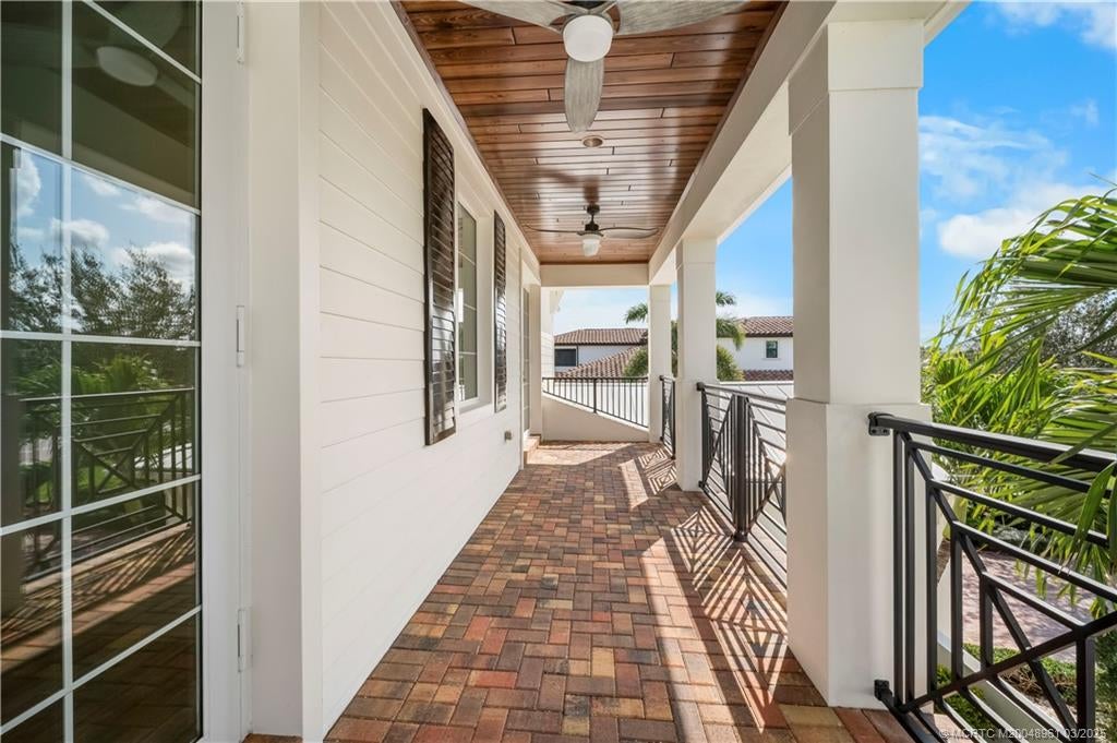 Palm City, Florida, 34990, United States, 5 Bedrooms Bedrooms, ,8 BathroomsBathrooms,Residential,Active,1747378