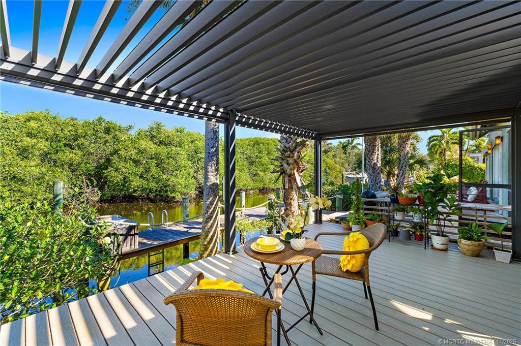 Stuart, Florida, 34997, United States, 3 Bedrooms Bedrooms, ,4 BathroomsBathrooms,Residential,Active,1993675