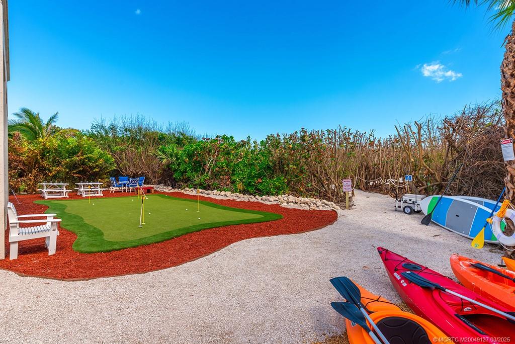 Stuart, Florida, 34996, United States, 9 Bedrooms Bedrooms, ,6 BathroomsBathrooms,Residential,Active,1707128