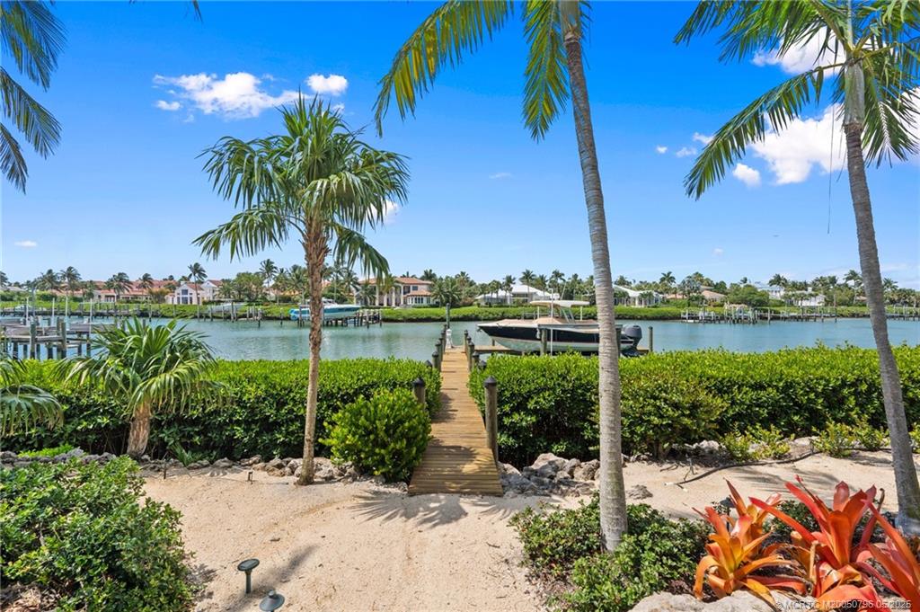 Stuart, Florida, 34996, United States, 4 Bedrooms Bedrooms, ,6 BathroomsBathrooms,Residential,Active,1829889