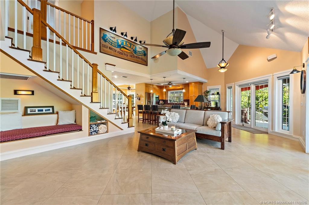 Stuart, Florida, 34997, United States, 3 Bedrooms Bedrooms, ,4 BathroomsBathrooms,Residential,Active,1993675