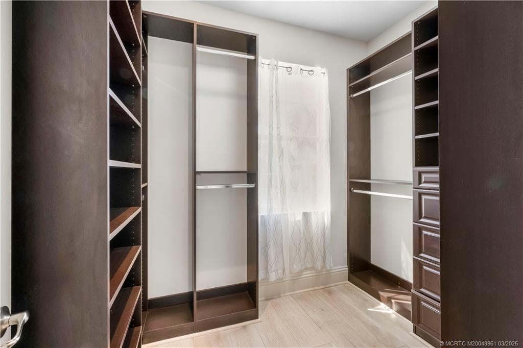 Palm City, Florida, 34990, United States, 5 Bedrooms Bedrooms, ,8 BathroomsBathrooms,Residential,Active,1747378