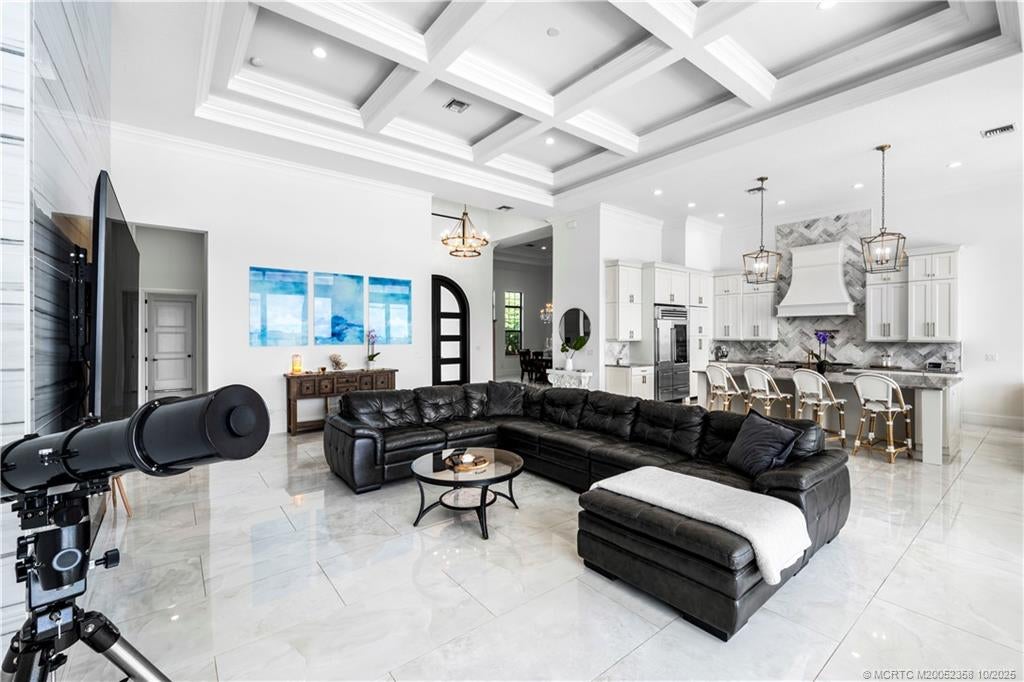 Jensen Beach, Florida, 34957, United States, 4 Bedrooms Bedrooms, ,5 BathroomsBathrooms,Residential,Active,1954333