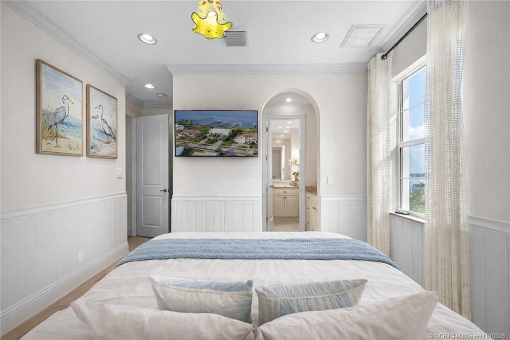 Palm City, Florida, 34990, United States, 5 Bedrooms Bedrooms, ,8 BathroomsBathrooms,Residential,Active,2007659