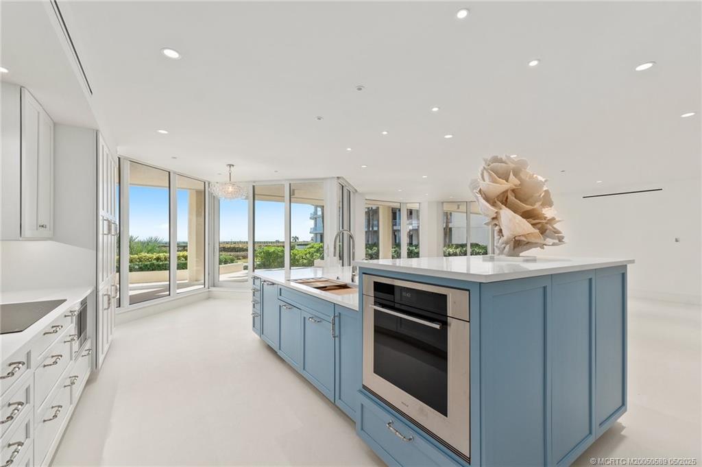 Stuart, Florida, 34996, United States, ,3 BathroomsBathrooms,Residential,Active,1806933