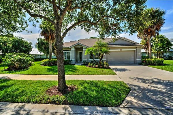 7846 SE MAMMOTH DR, HOBE SOUND, FL 33455, photo 4 of 63