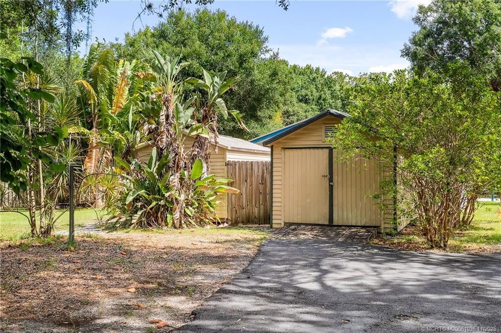 Palm City, Florida, 34990, United States, 5 Bedrooms Bedrooms, ,3 BathroomsBathrooms,Residential,Active,1862879