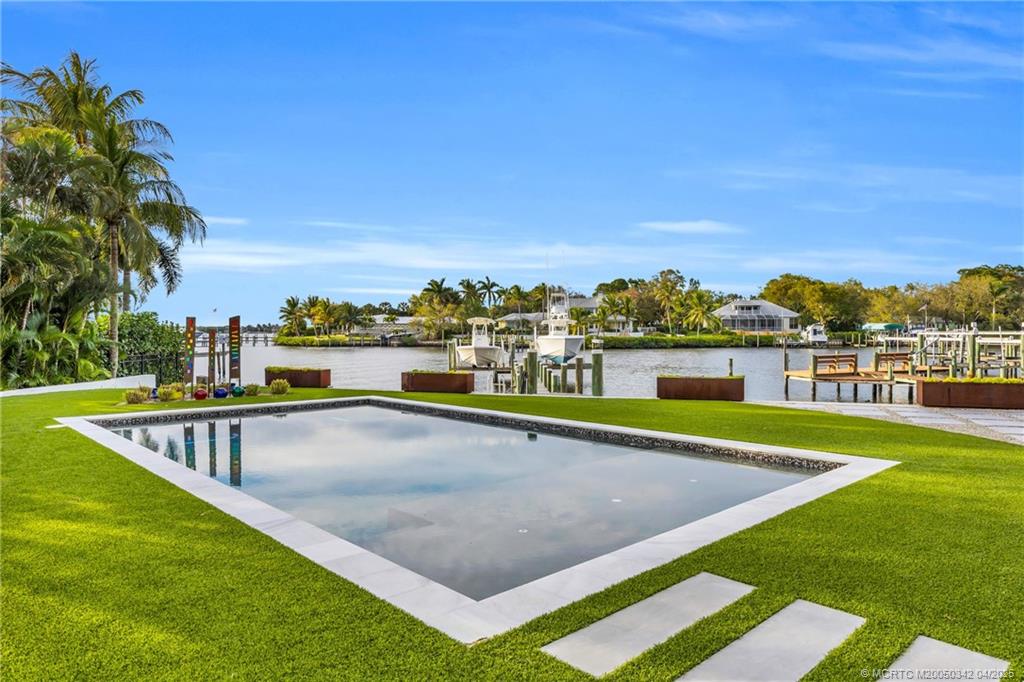 Stuart, Florida, 34994, United States, 4 Bedrooms Bedrooms, ,3 BathroomsBathrooms,Residential,Active,1782771