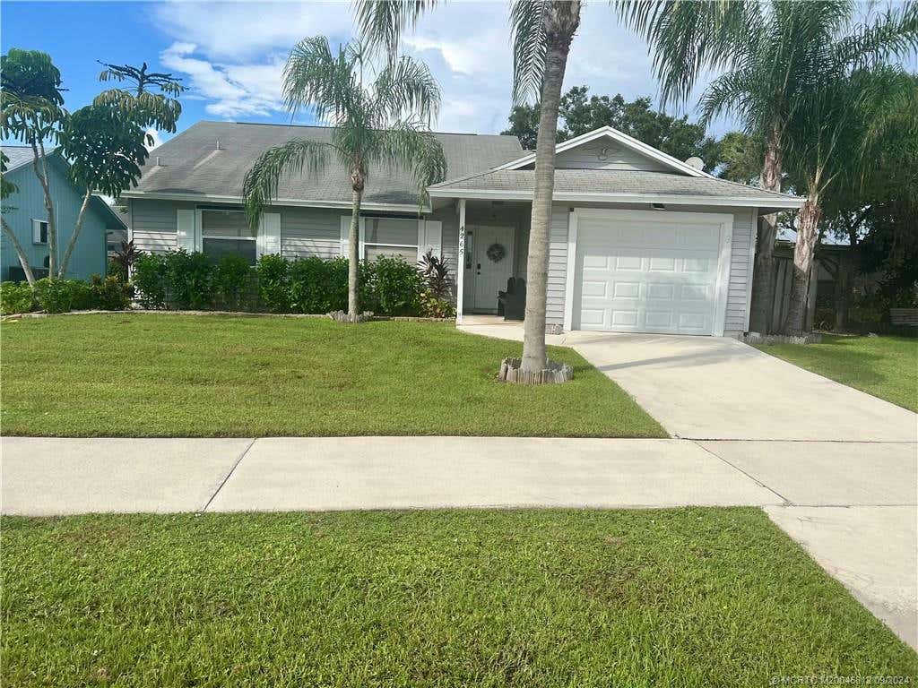 4265 SE TAMARIND ST, STUART, FL 34997, photo 1 of 25