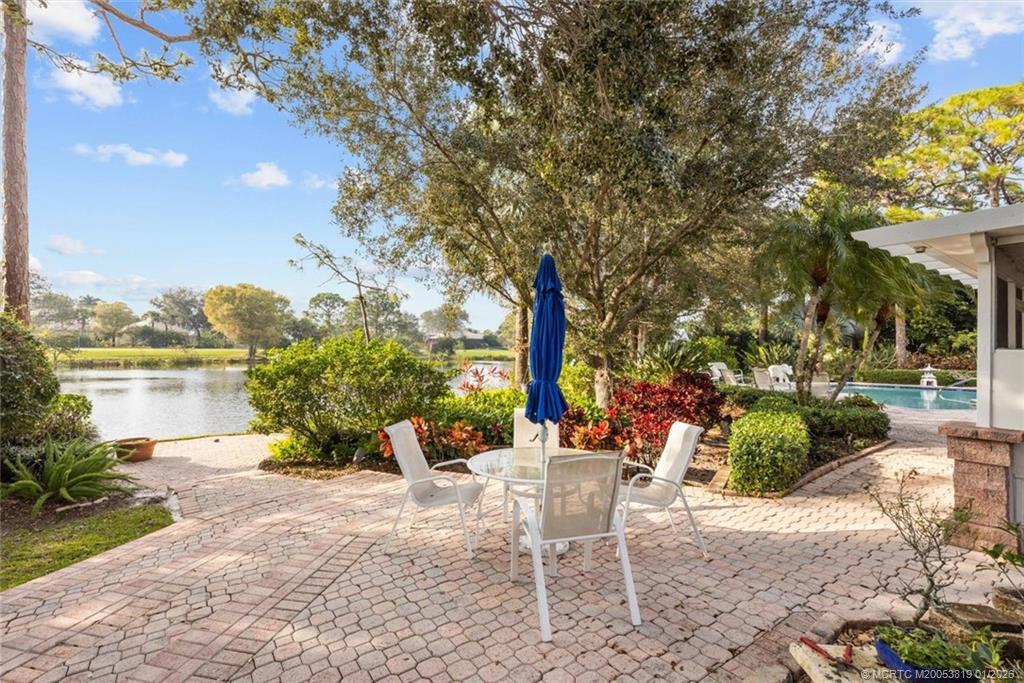 Palm City, Florida, 34990, United States, 3 Bedrooms Bedrooms, ,4 BathroomsBathrooms,Residential,Active,2010174