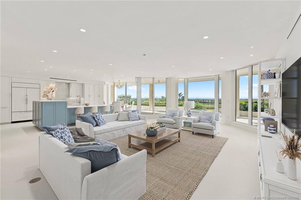 Stuart, Florida, 34996, United States, ,3 BathroomsBathrooms,Residential,Active,1806933