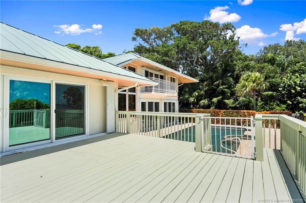 Stuart, Florida, 34996, United States, 5 Bedrooms Bedrooms, ,4 BathroomsBathrooms,Residential,Active,1914638