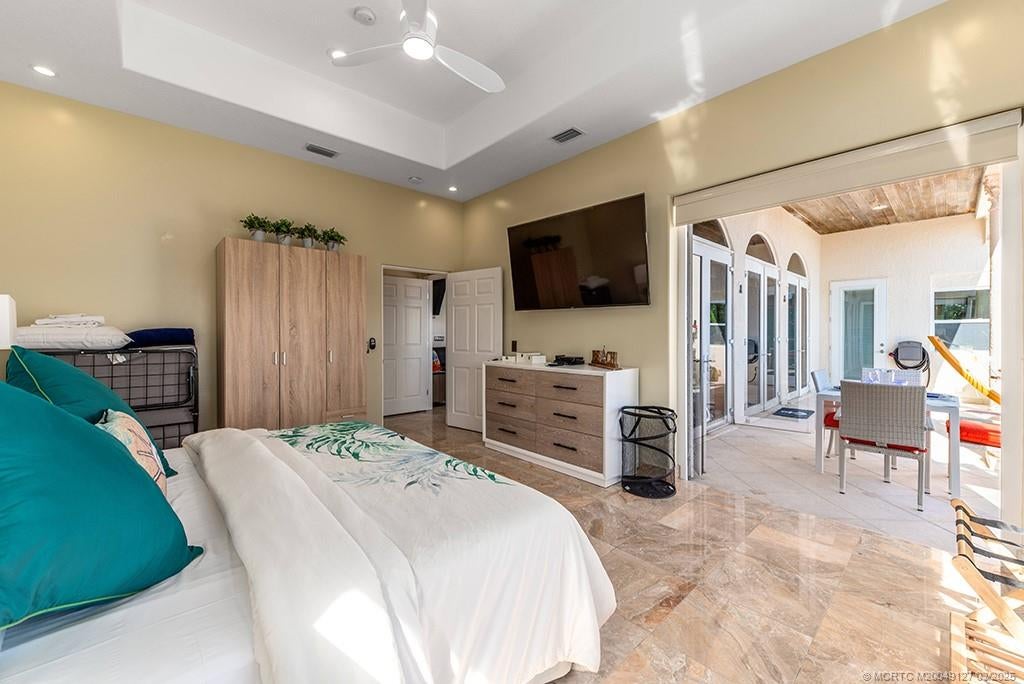 Stuart, Florida, 34996, United States, 9 Bedrooms Bedrooms, ,6 BathroomsBathrooms,Residential,Active,1707128