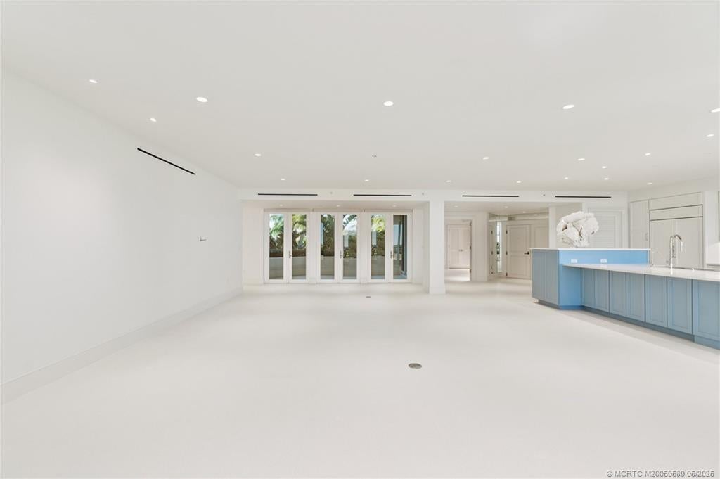 Stuart, Florida, 34996, United States, ,3 BathroomsBathrooms,Residential,Active,1806933