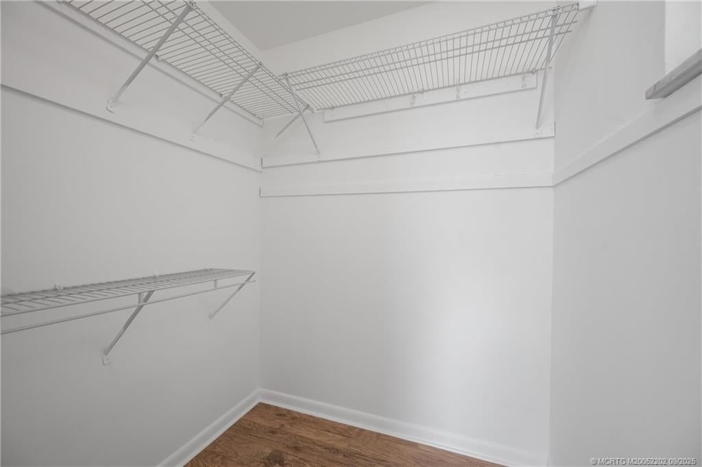 Stuart, Florida, 34994, United States, 2 Bedrooms Bedrooms, ,2 BathroomsBathrooms,Residential,Active,1945266