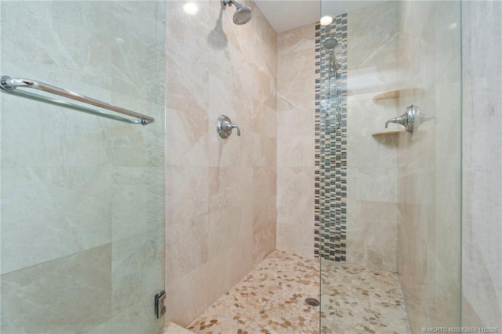 Fort Pierce, Florida, 34949, United States, 5 Bedrooms Bedrooms, ,5 BathroomsBathrooms,Residential,Active,1970957