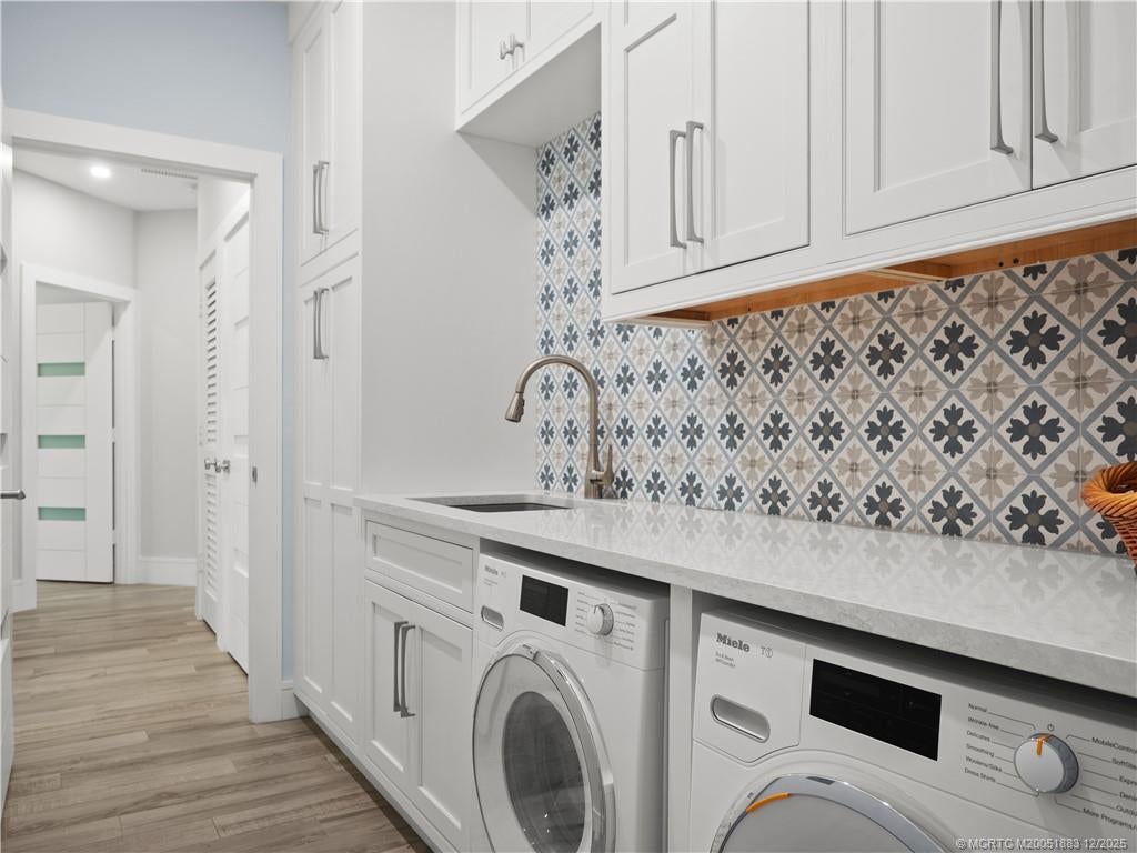 Hobe Sound, Florida, 33455, United States, 4 Bedrooms Bedrooms, ,4 BathroomsBathrooms,Residential,Active,1933731