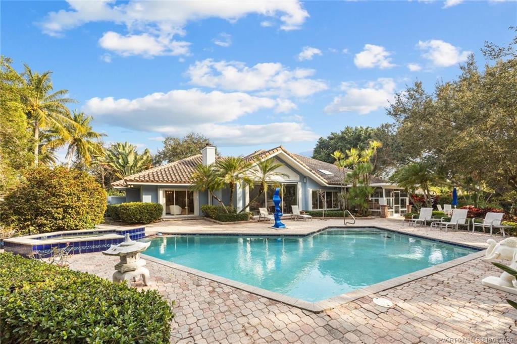 Palm City, Florida, 34990, United States, 3 Bedrooms Bedrooms, ,4 BathroomsBathrooms,Residential,Active,2010174