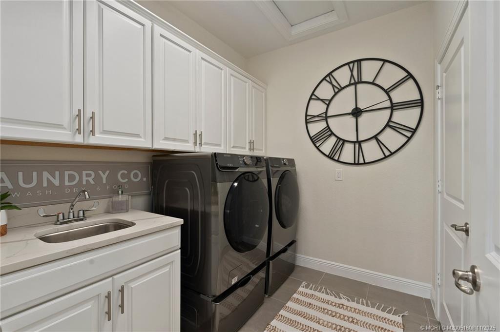 Stuart, Florida, 34997, United States, 4 Bedrooms Bedrooms, ,4 BathroomsBathrooms,Residential,Active,1904746