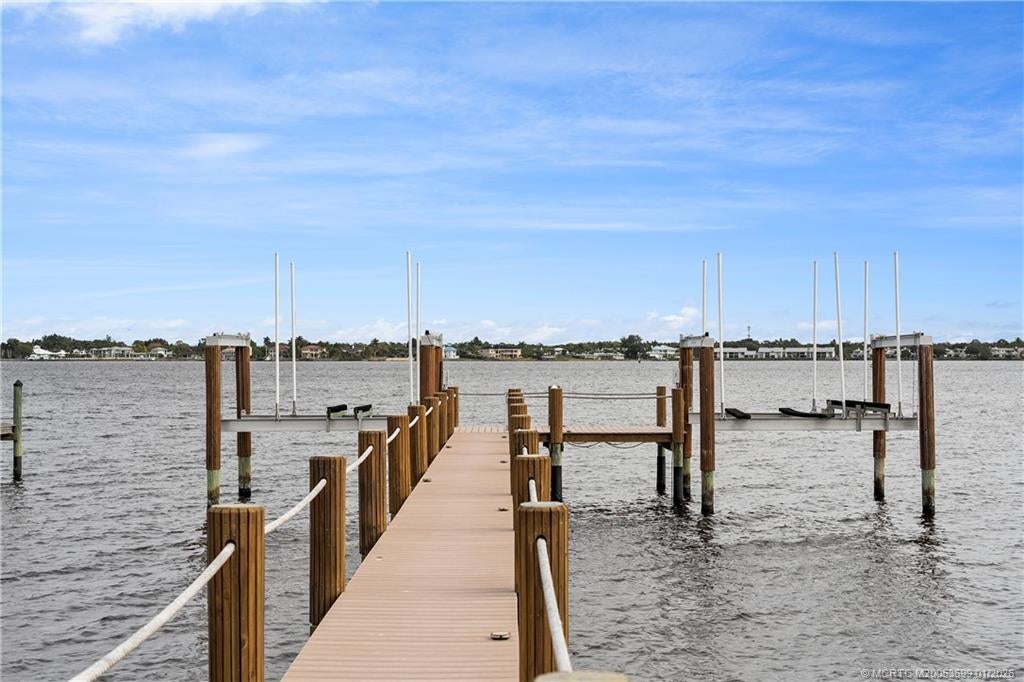 Palm City, Florida, 34990, United States, 5 Bedrooms Bedrooms, ,8 BathroomsBathrooms,Residential,Active,2007659