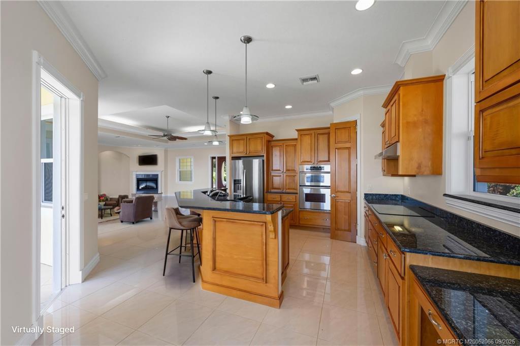 Jensen Beach, Florida, 34957, United States, 2 Bedrooms Bedrooms, ,3 BathroomsBathrooms,Residential,Active,1936446