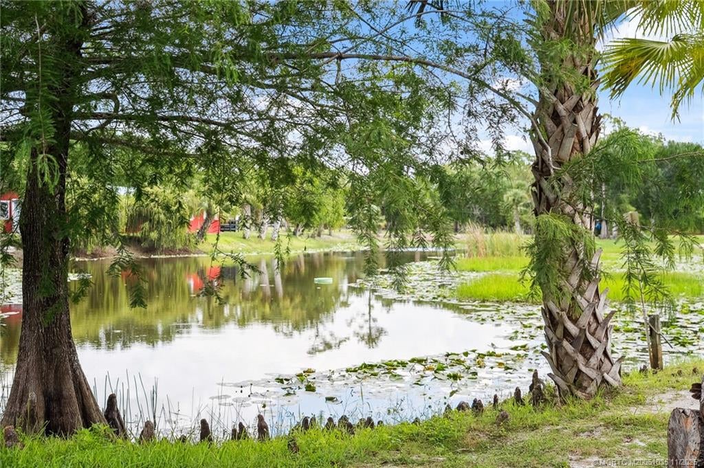 Palm City, Florida, 34990, United States, 5 Bedrooms Bedrooms, ,3 BathroomsBathrooms,Residential,Active,1862879