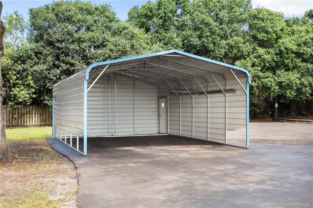 Palm City, Florida, 34990, United States, 5 Bedrooms Bedrooms, ,3 BathroomsBathrooms,Residential,Active,1862879