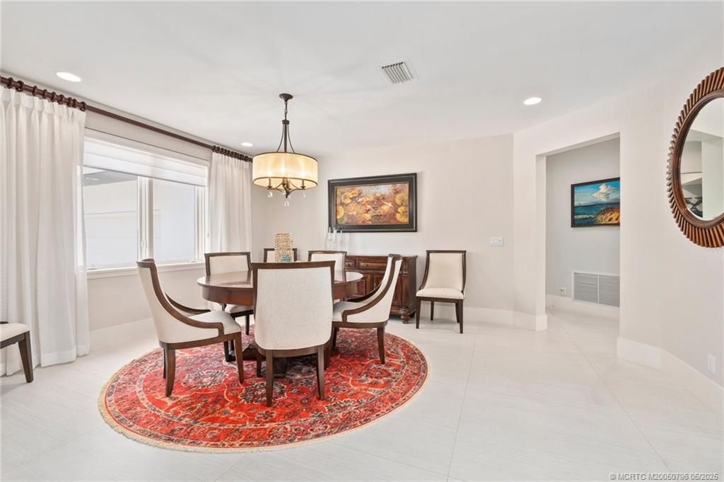 Stuart, Florida, 34996, United States, 4 Bedrooms Bedrooms, ,6 BathroomsBathrooms,Residential,Active,1829889