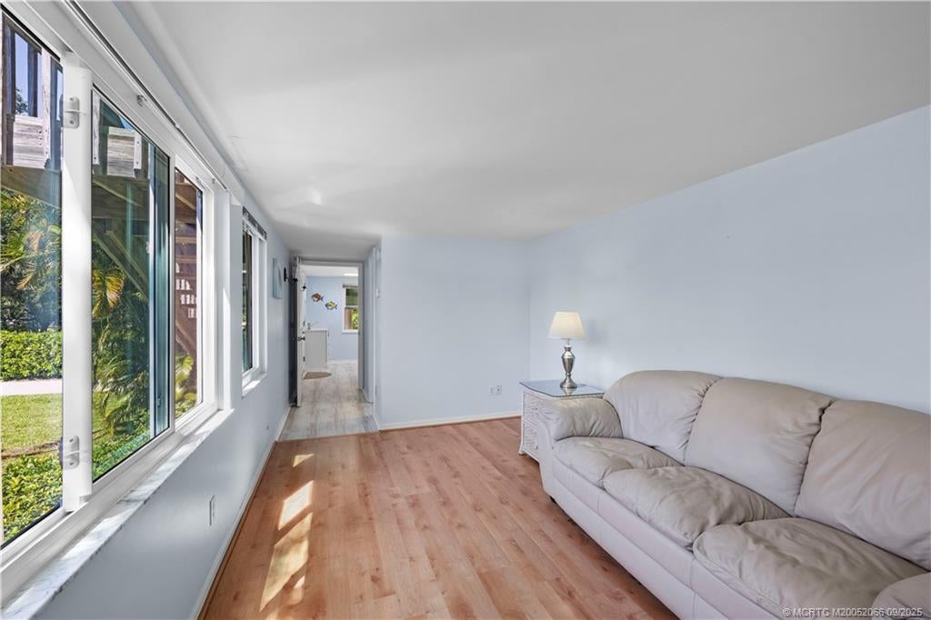 Jensen Beach, Florida, 34957, United States, 2 Bedrooms Bedrooms, ,3 BathroomsBathrooms,Residential,Active,1936446
