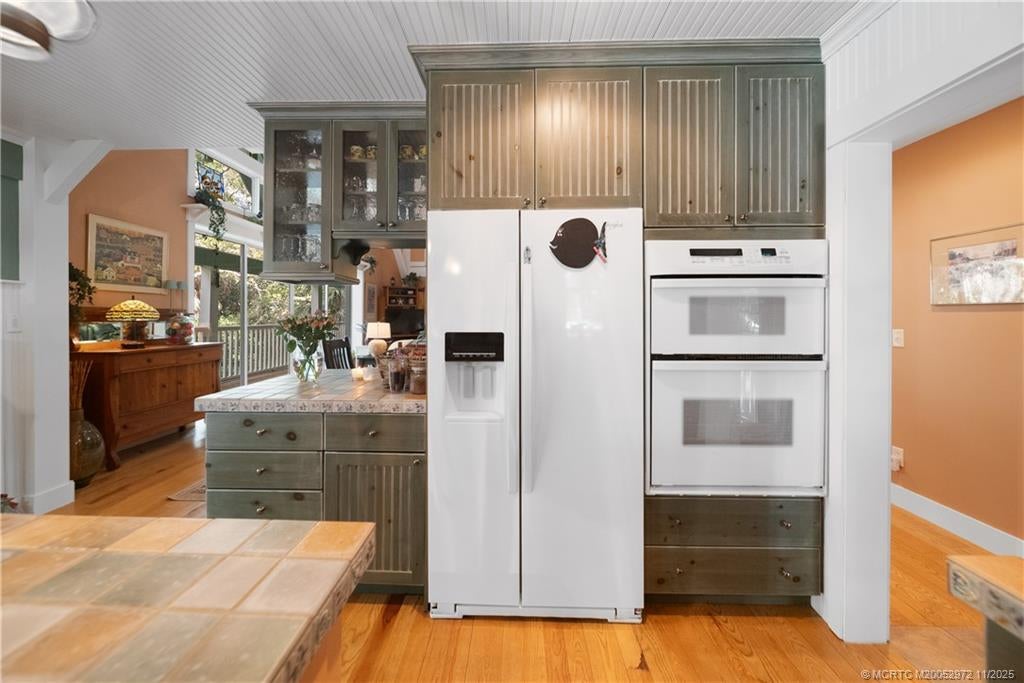 Stuart, Florida, 34996, United States, 4 Bedrooms Bedrooms, ,3 BathroomsBathrooms,Residential,Active,1988486