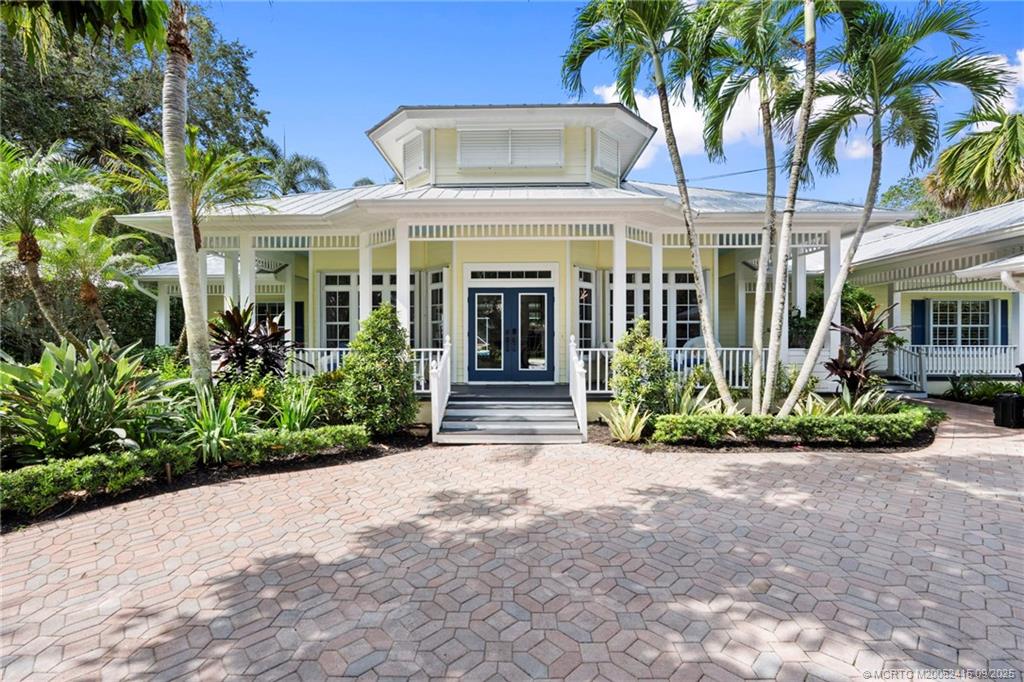 Stuart, Florida, 34996, United States, 4 Bedrooms Bedrooms, ,3 BathroomsBathrooms,Residential,Active,1953252
