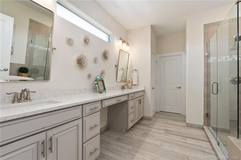 Stuart, Florida, 34997, United States, 4 Bedrooms Bedrooms, ,4 BathroomsBathrooms,Residential,Active,1904746