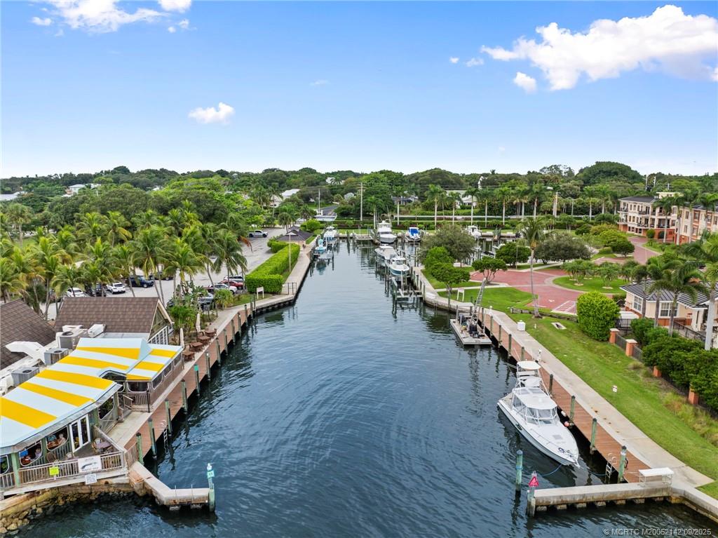 Jensen Beach, Florida, 34957, United States, 4 Bedrooms Bedrooms, ,5 BathroomsBathrooms,Residential,Active,1945068