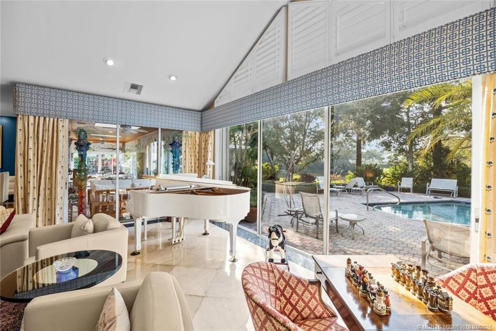 Palm City, Florida, 34990, United States, 3 Bedrooms Bedrooms, ,4 BathroomsBathrooms,Residential,Active,2010174