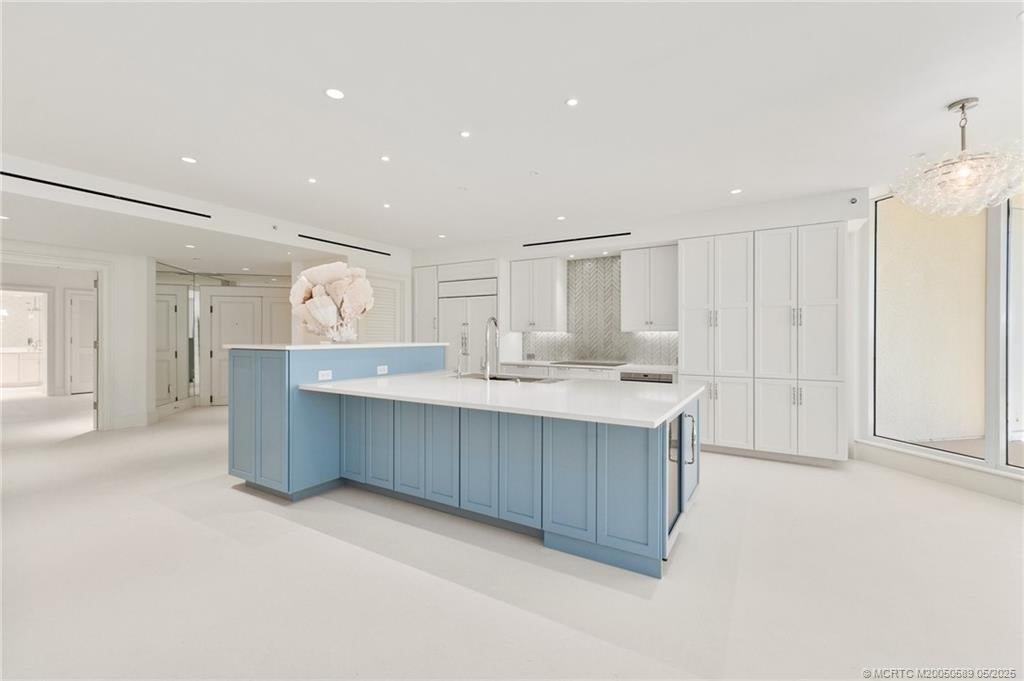 Stuart, Florida, 34996, United States, ,3 BathroomsBathrooms,Residential,Active,1806933