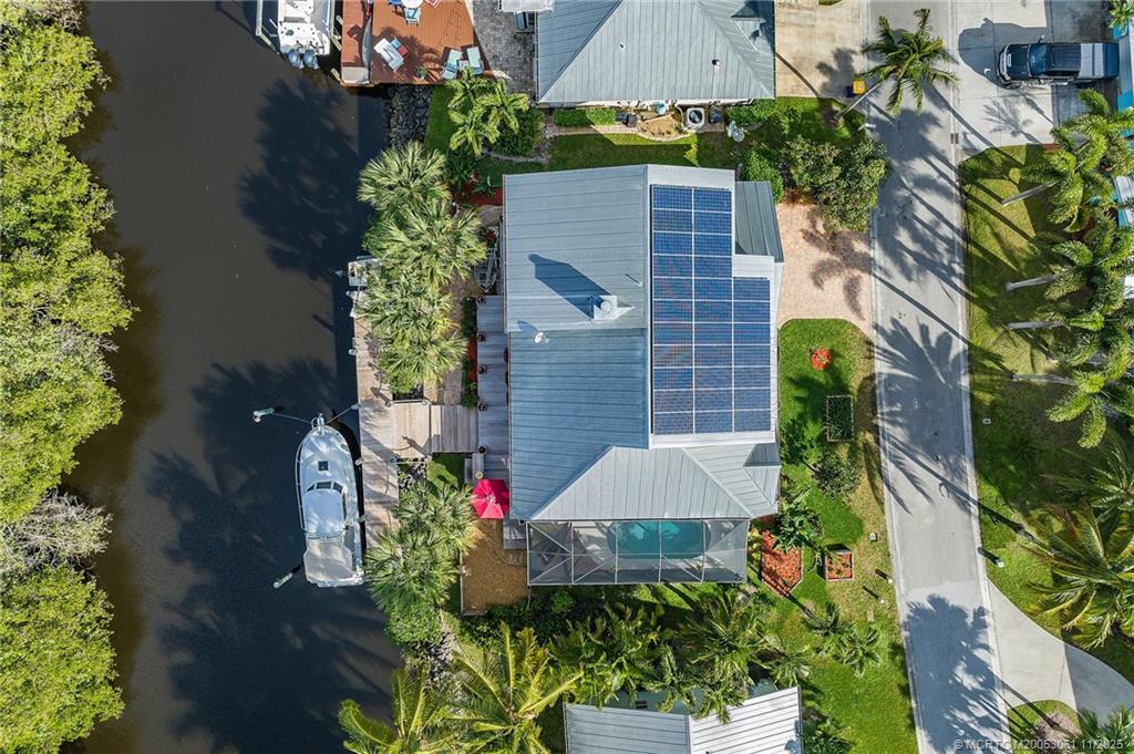 Stuart, Florida, 34997, United States, 3 Bedrooms Bedrooms, ,4 BathroomsBathrooms,Residential,Active,1993675