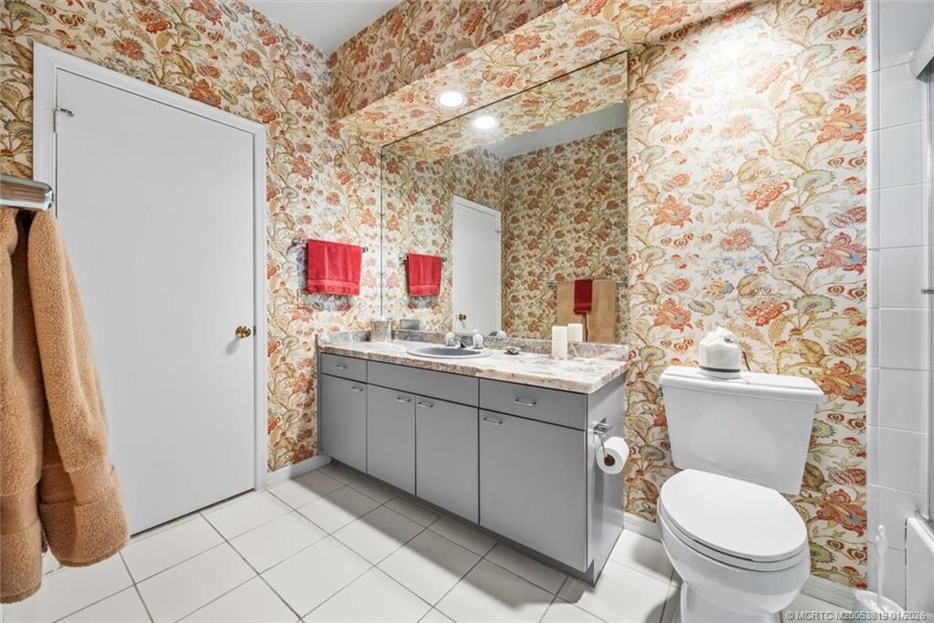 Palm City, Florida, 34990, United States, 3 Bedrooms Bedrooms, ,4 BathroomsBathrooms,Residential,Active,2010174